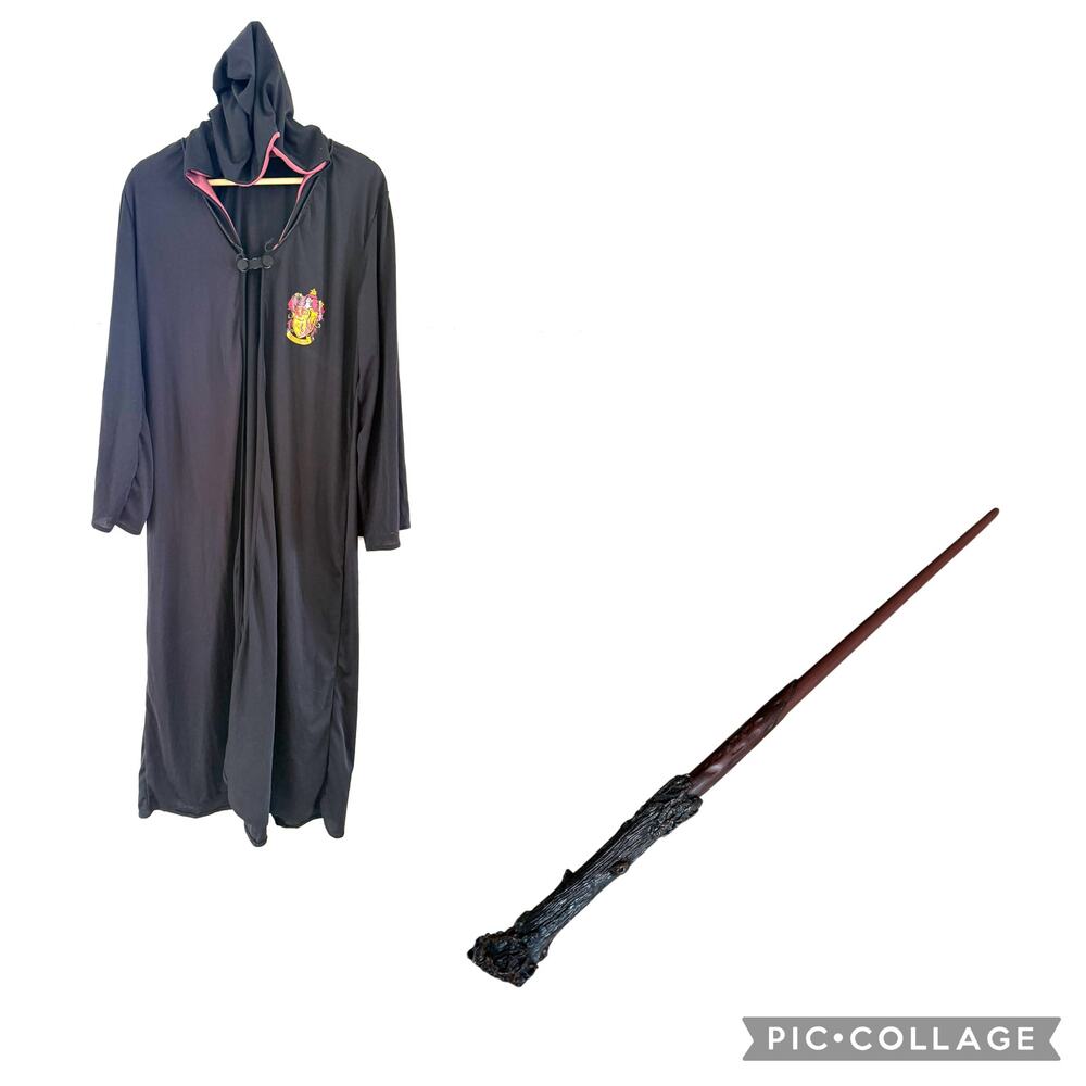 Harry Potter Wand and Gryffindor Robe Cape Size XL Costume Cosplay Halloween